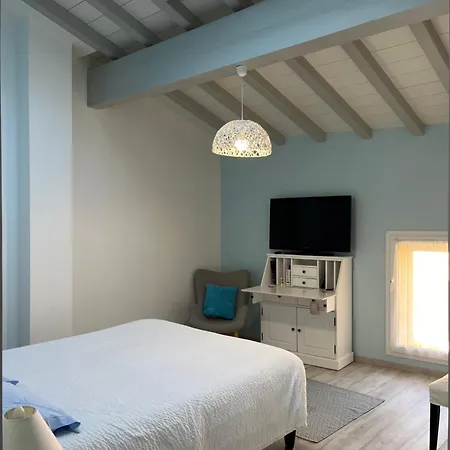 La Maison De Charles