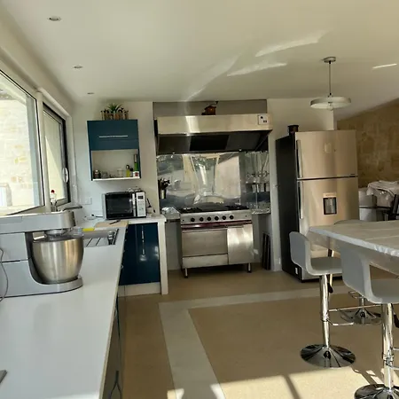 La Maison De Charles Saint-Aubin-de-Branne