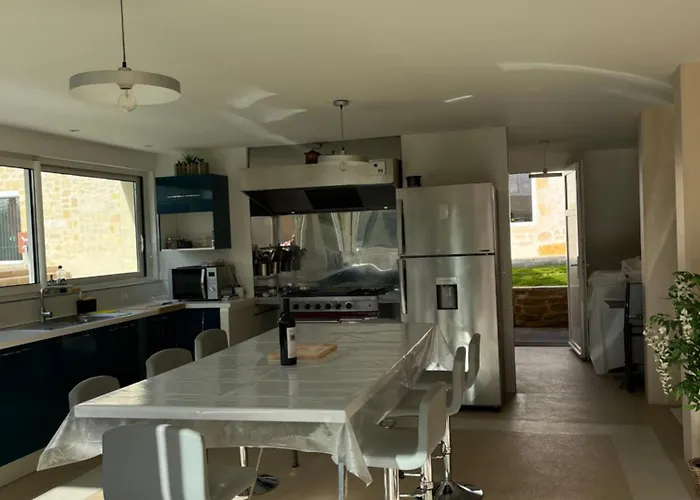 La Maison De Charles * Saint-Aubin-de-Branne