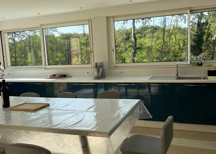 La Maison De Charles * Saint-Aubin-de-Branne