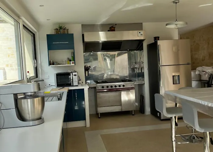 La Maison De Charles 펜션 *